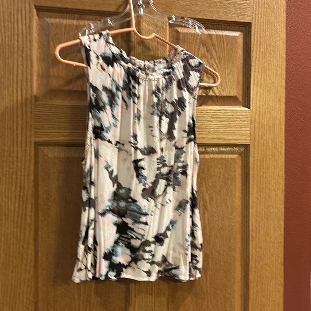 Allison Joy sleeveless size extra large.
